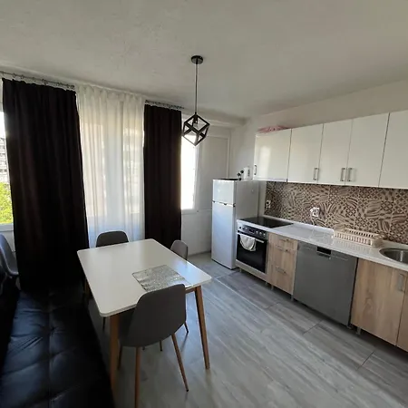 30 Apartment