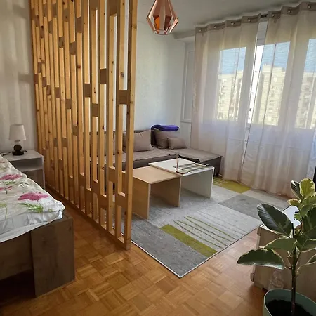 30 * Sarajevo