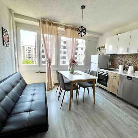 Apartment 30 *